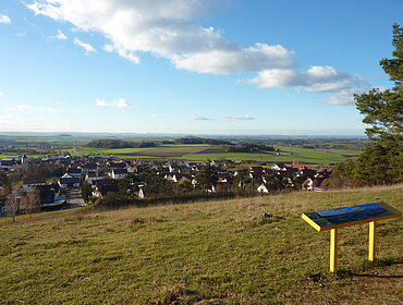 Geotopo Kalvarienberg Huisheim-Gosheim, vista del Kalvarienberg